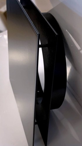 Kratka nierdzewna wentylacyjna fi 100 (okrągły wpust) osłonowa czarna