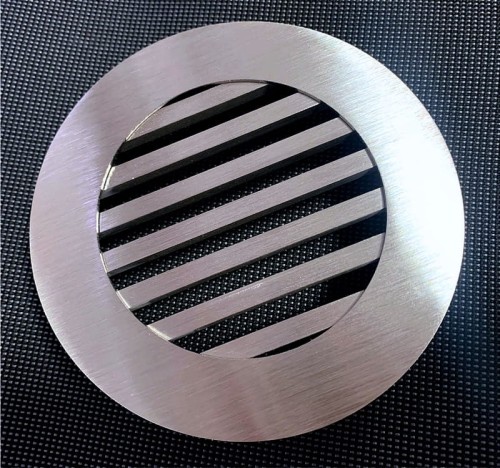 Kratka nierdzewna wentylacyjna okrągła pręty szlif