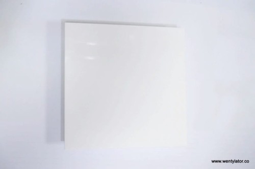 Kratka wentylacyjna biała plexi połysk