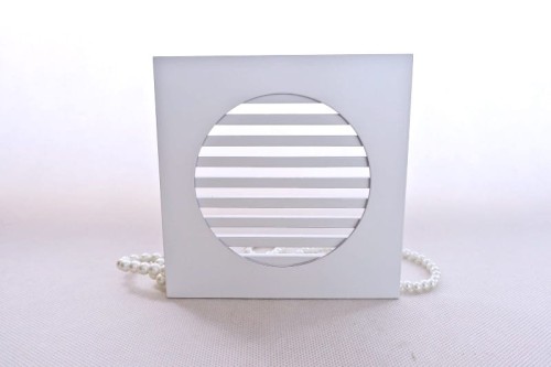 Kratka nierdzewna wentylacyjna KRO pręty biała