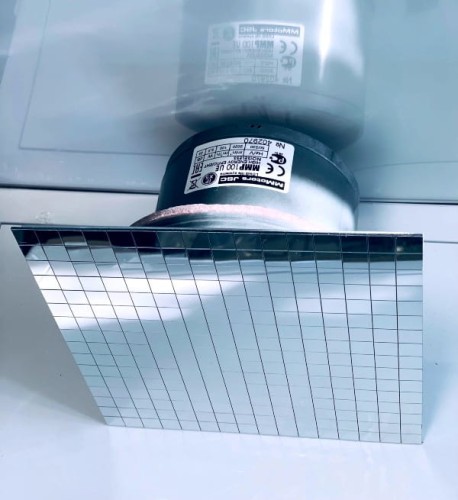 Srebrny wentylator łazienkowy Ultra Cichy z frontem o efekcie lustrzanym [on/off] [9227]