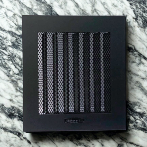 Kratka wentylacyjna czarna żaluzja 14 x 16,5cm