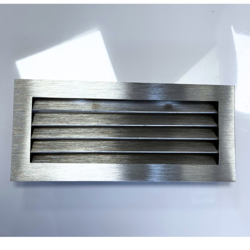 Kratka nierdzewna wentylacyjna płaskownik szlif do kanału 220x90mm